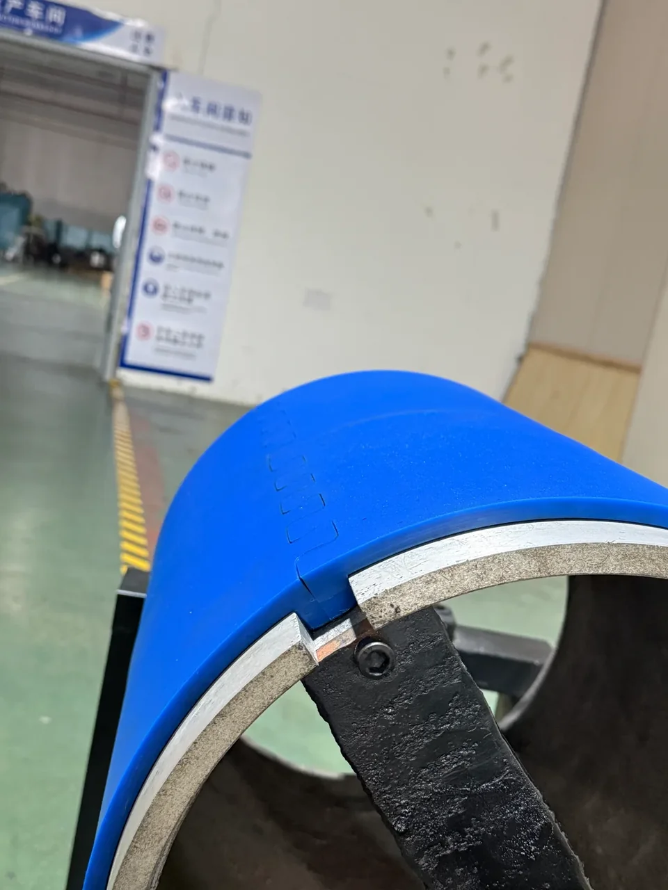 自制展示辊筒上的安装状态